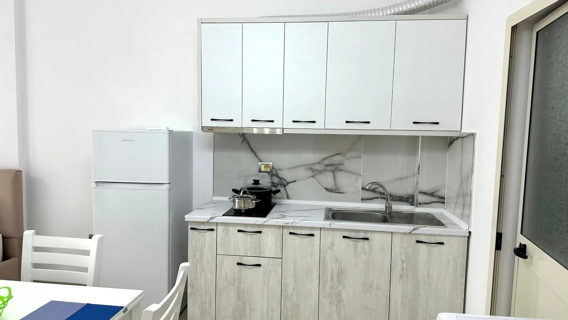 Shell Home Golem 1 ألبانيا