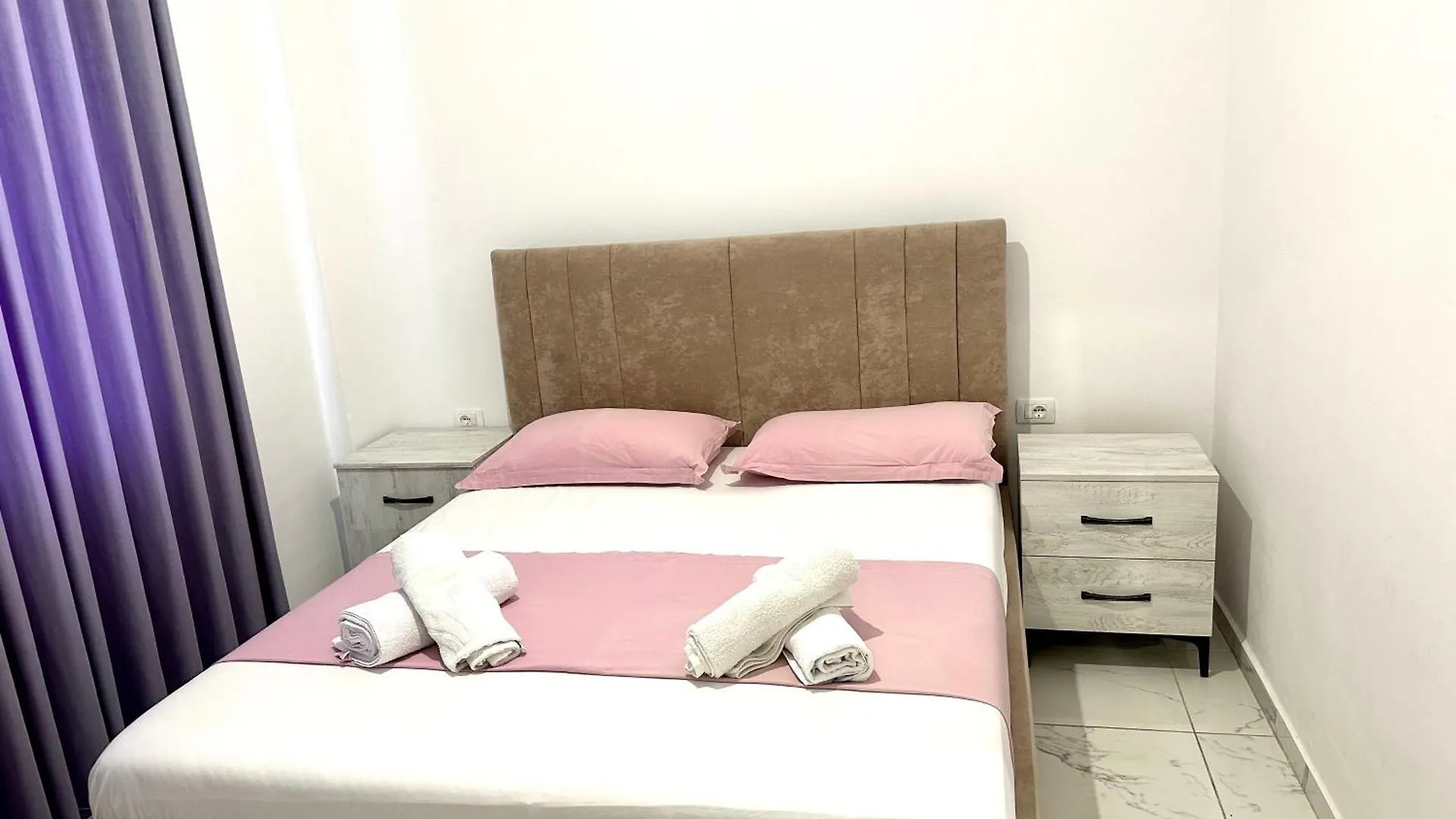 Shell Home Golem 1 0*, Golem (Tirana) Arnavutluk